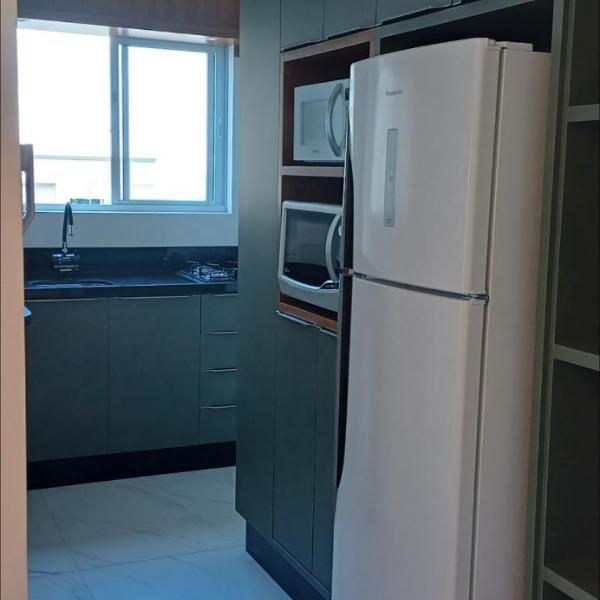 Apartamento NOVO Itapema 2 quartos e 2 vagas garagem 6 pessoas - Foto 4