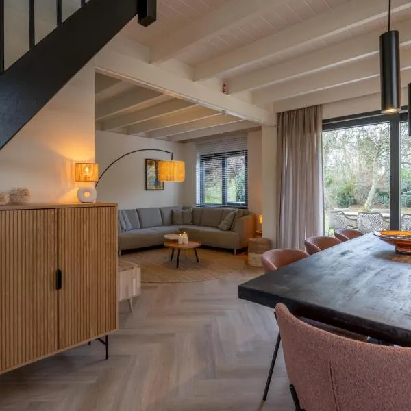 Groenendijk Verhuur Vakantiehuis Jonas Burgh-Haamstede, hotel i Burgh Haamstede