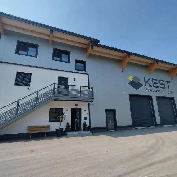 Kettis Apartment, hotel in Gröbming