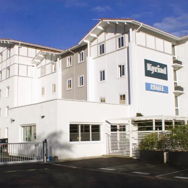 Kyriad Anglet - Biarritz – hotel w mieście Anglet