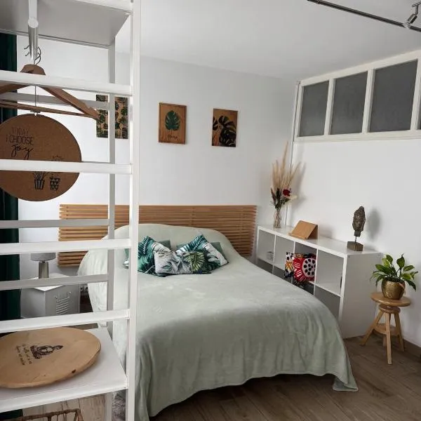 Séjournez dans un Charmant Appartement de 40 m, hotel v destinácii Joué-Étiau