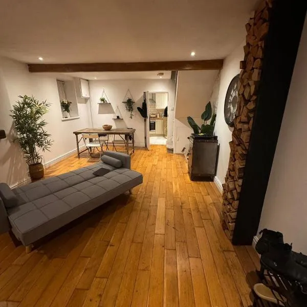 Cosy Cottage 7 mins from Cardiff City Center, hotel v destinaci Cardiff