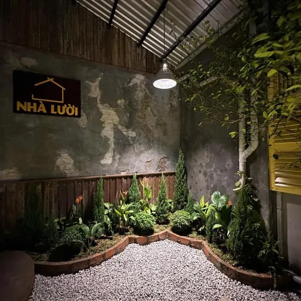 Nhà Lười, hotel in Hue