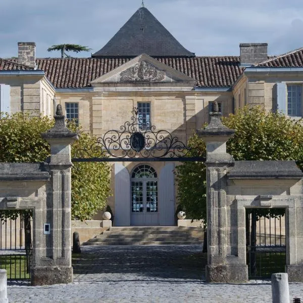 Château du Tertre, hotel v destinaci Arsac