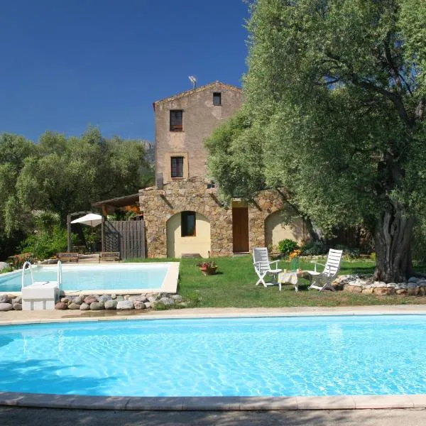 Location L'épi d'or Calvi, demeure de charme, hotel v destinaci Calvi