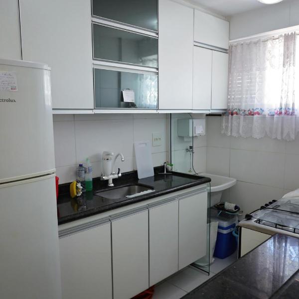Loft c varanda e localizacao ideal a 650m da praia - Foto 5