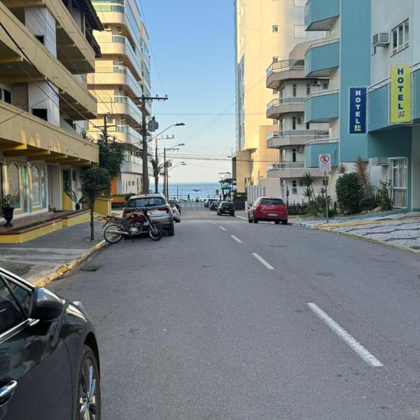Apartamento quadra mar