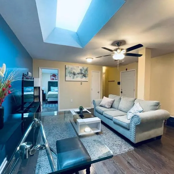 Cozy 1BD Apt - Magic Garden in Center City