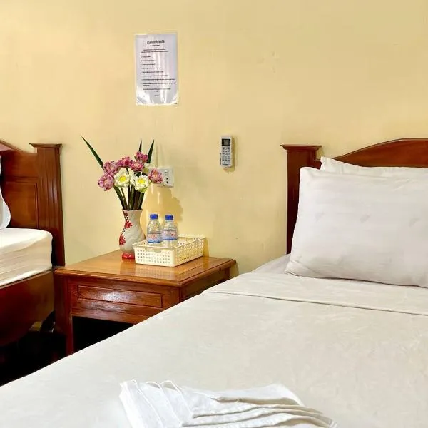 havai guesthouse, hotel v destinaci Banlung