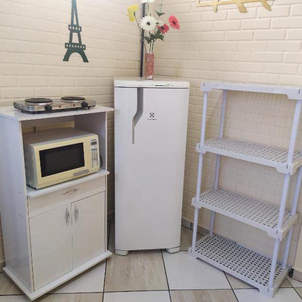 Pousada - Flat - Kitnet - Mobiliada, Confortável e Perto de Tudo - Foto 4