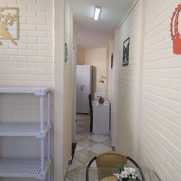 Pousada - Flat - Kitnet - Mobiliada, Confortável e Perto de Tudo - Foto 5