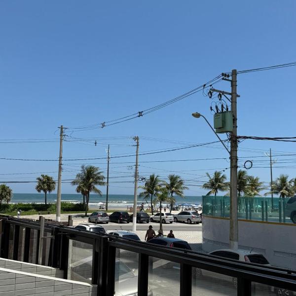 Apartamento novo pé na areia vista mar