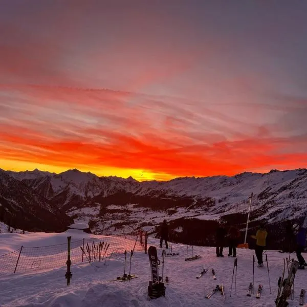 Rifugio Baita Belvedere、シャンポルクのホテル