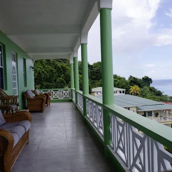 Sea and Summit Villa, hotel din Roseau