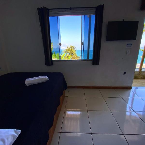 SUÍTES PÉ na AREIA ANGRA