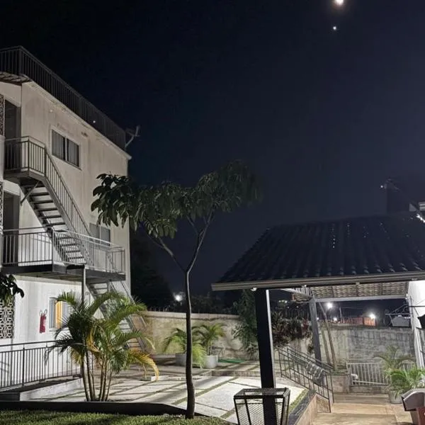 Pousada Morada Caninde, hotel v destinaci Alto Paraíso de Goiás