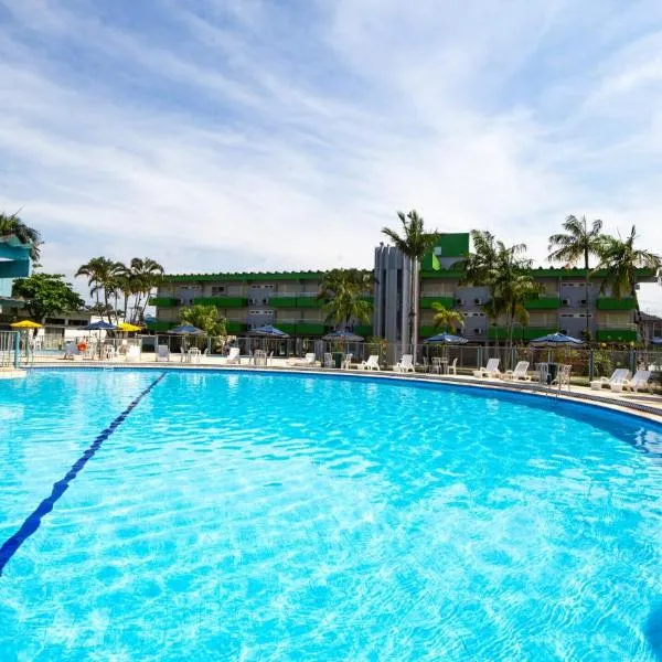 Rota do Sol Apart Hotel, hotel v destinaci Guaratuba