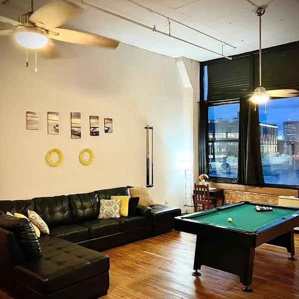 Downtown Riverview Loft, hotel in Detroit