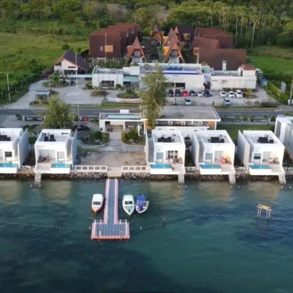 One of A Kind Resort @Trikora Beach - Bintan, hotel v destinaci Telukdalam