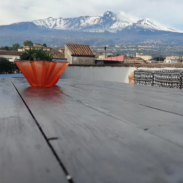 Scariceddu Etna Sea Guest House 2، فندق في ريبوستو