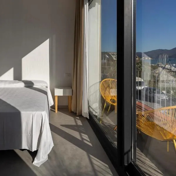 Associazione Garage24 Aps Ets, hotel v destinaci Portoferraio