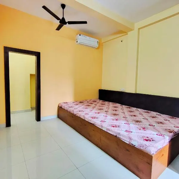 Anand Yatri Grah - Home Stay, Ujjain, hotel in Ujjain