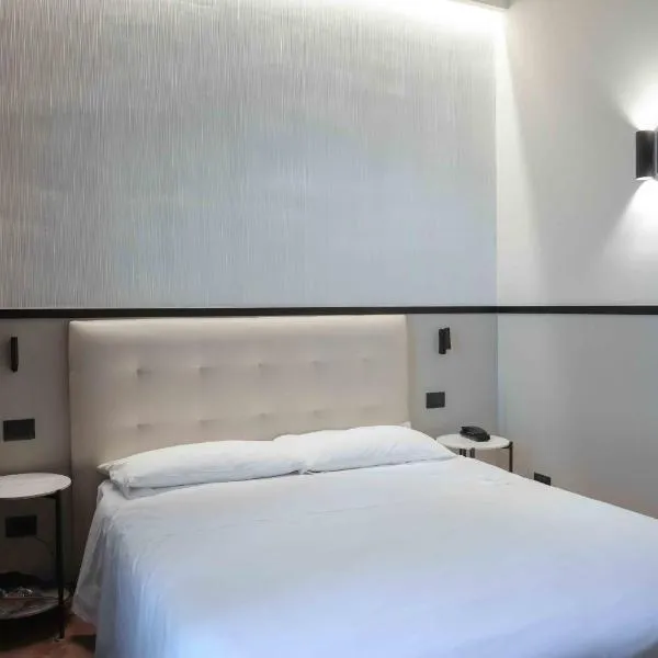 Hotel Universo, hotel Torinóban