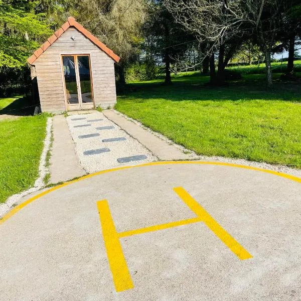 Nuit insolite dans un ancien héliport, hotel v destinaci Toucy