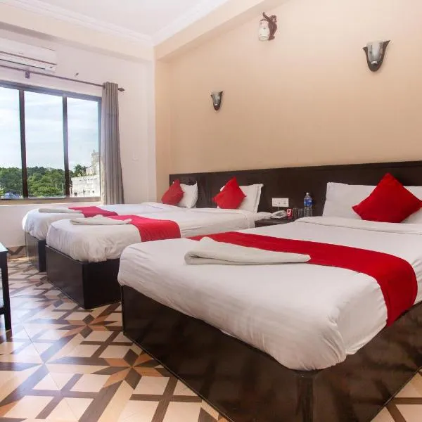 Aadarsha Inn Pvt Ltd, hotel in Lumbini