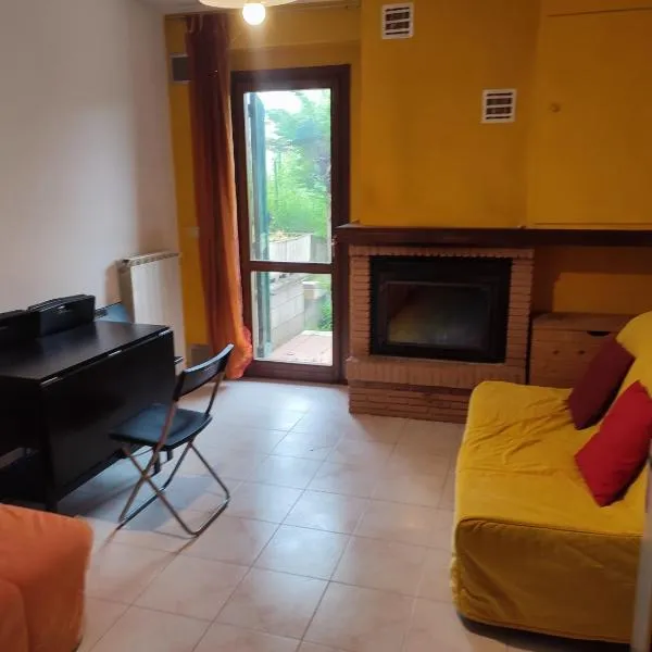 ski apartment, hotel v destinaci Ovindoli