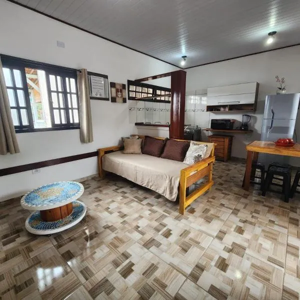 Chalé da Nita em Maresias, hotel in São Sebastião