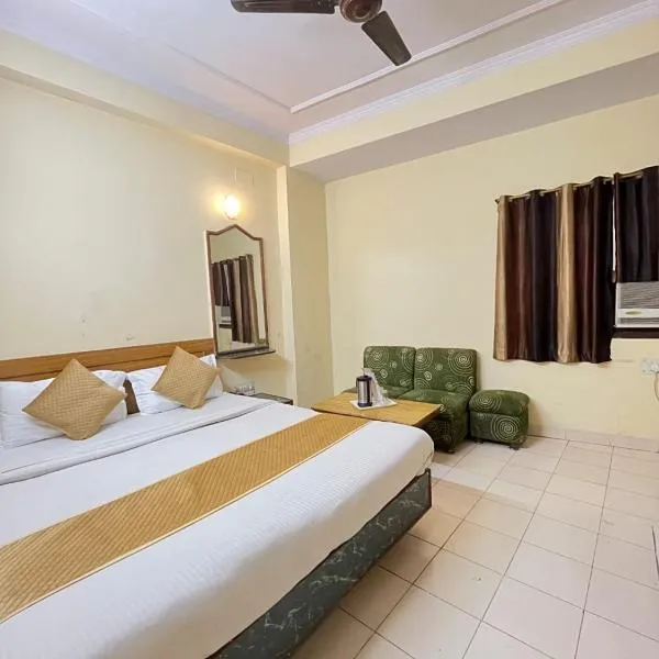 silvershine family hotel- new delhi, hotel in New Delhi