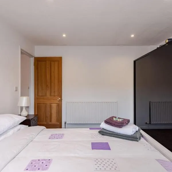 Comber Cozy Home, hotel in Comber