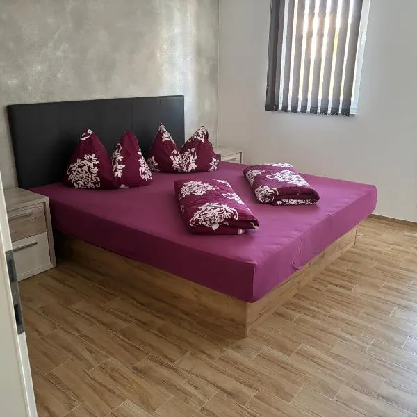 AJRooms, ξενοδοχείο σε Velden am Wörthersee