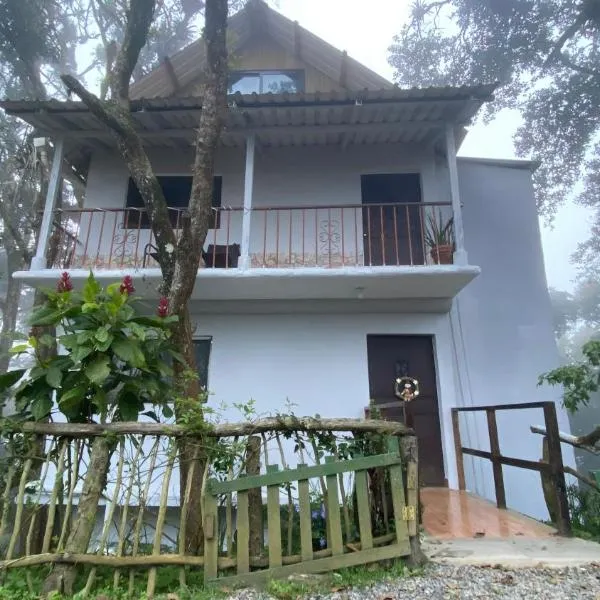 La Casona entre el Bosque, hotel in Guatemala