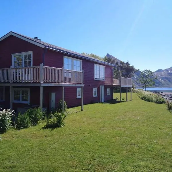 Fredvang Seahouse, Apartment B, hotel v destinaci Fredvang