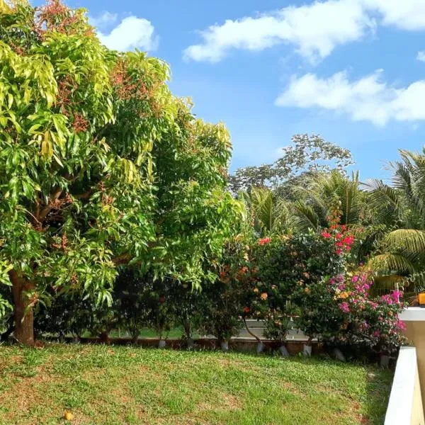 Appartement moderne à Ducos, idéal pour 4 personnes, 75 m², hotel v destinaci Ducos