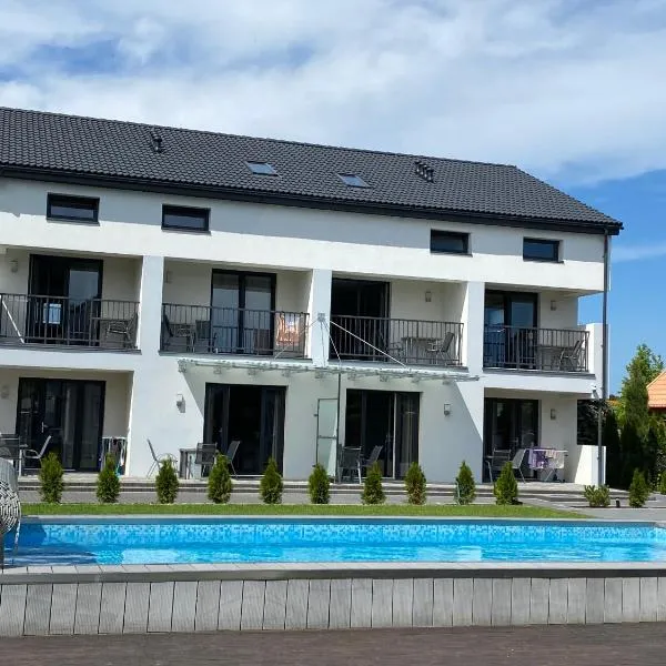 Pensjonat Plaża 2, hotel u gradu 'Rowy'