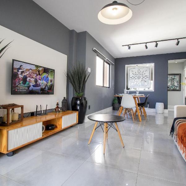 DGE92 - Elegante, 2 Dorm, Churrasqueira na Sacada