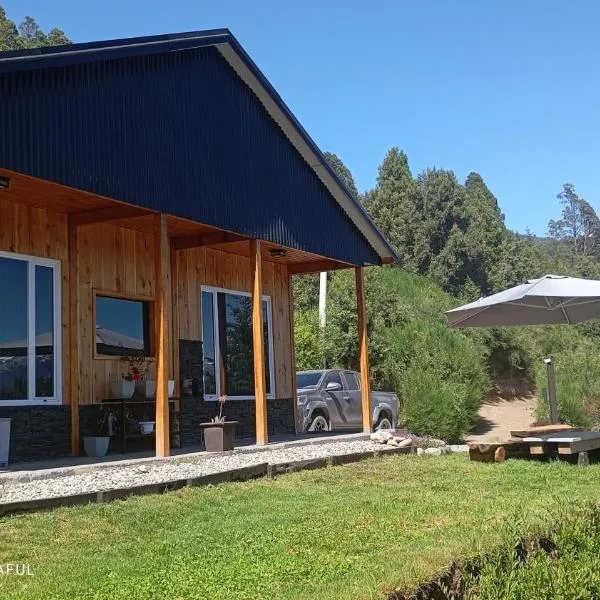 Cabañas Los Maitenes โรงแรมในบียา ตราฟูล
