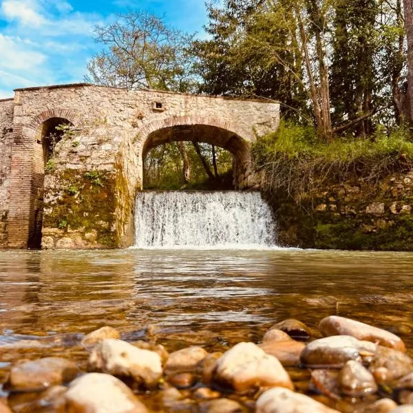 Viesnīca Le Moulin de Toquedonnes Gîte insolite pilsētā Saint-Michel