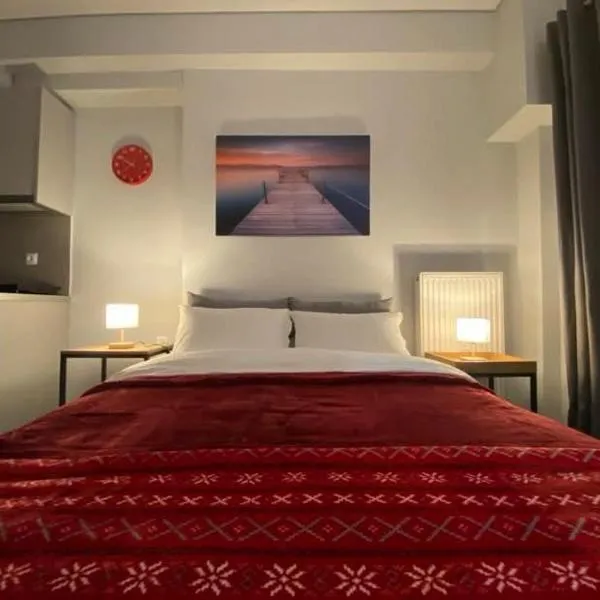 Bridge Art Studio Chalkida, hotel in Chalkida