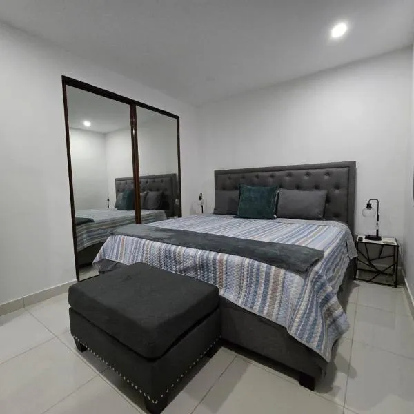 Reparto Metropolitano Apartments II, hotel in San Juan