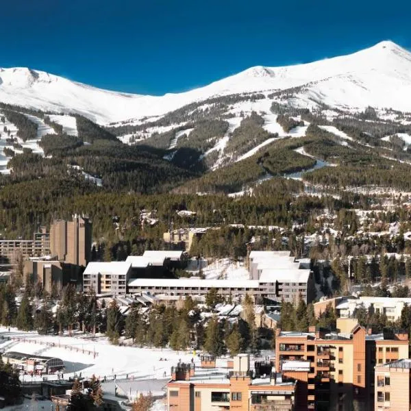 Hotel Alpenrock Breckenridge, Curio Collection by Hilton, hotel v destinaci Breckenridge