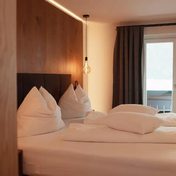 Gasthof Schütthof, hotel a Neukirchen am Grossvenediger