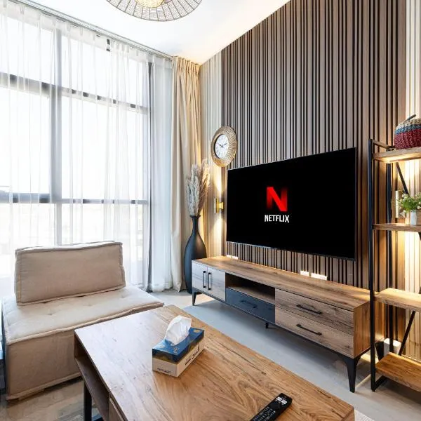 1BR The Sandstone Apartment by Blue Cloud Holidays, ξενοδοχείο σε Sharjah Intl