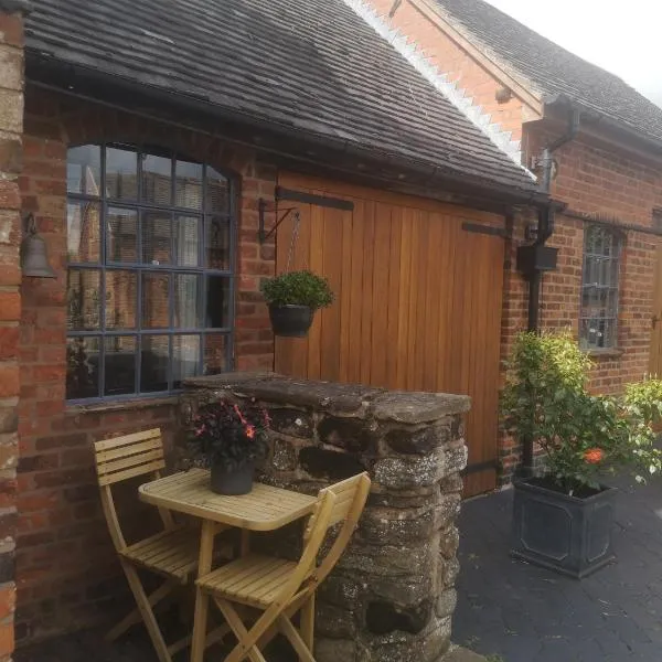 Hood Lane Farm - The Parlour - Self Catering Ground Floor Apartment, hotel v destinaci Arley