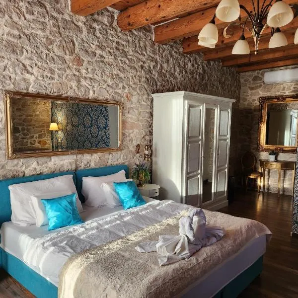 Boutique Vila Marijini Dvori, hotel v Tribunji
