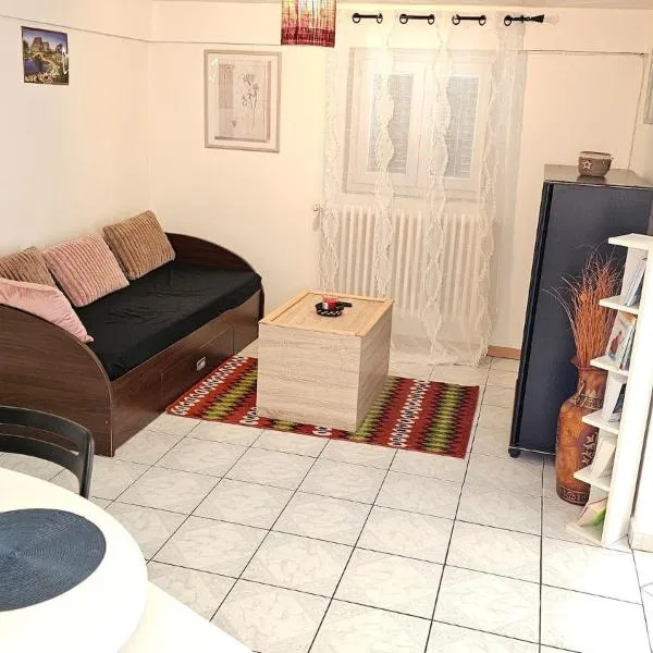 3 rue Maurice Utrillo, hotel v destinaci Bourg-en-Bresse
