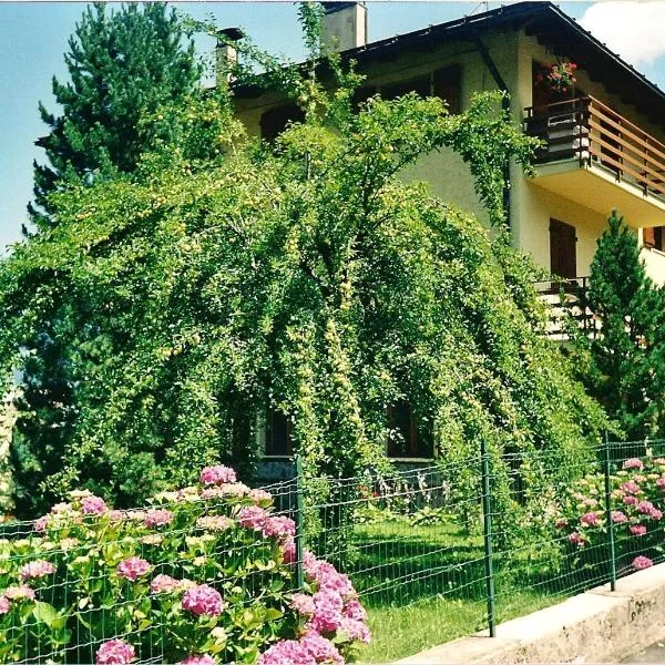 Dolomiti Rock, hotel in Bocenago
